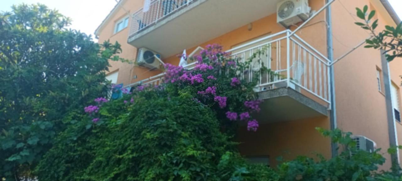 Bilo Near Apartment Primošten
