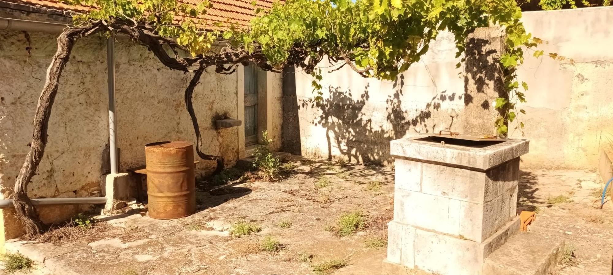 Apartment Bilo Near Primošten
