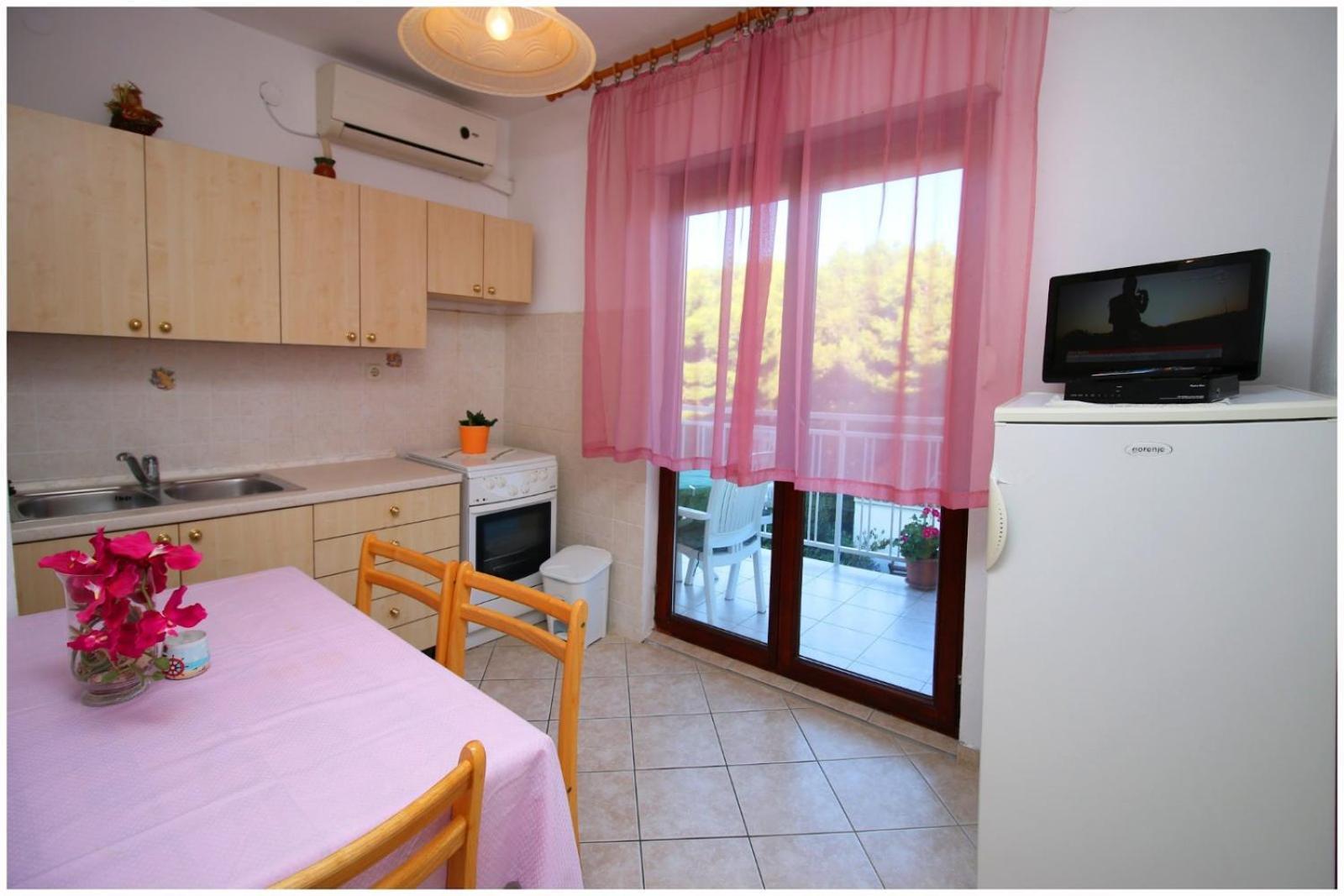 Apartment Bilo Near *